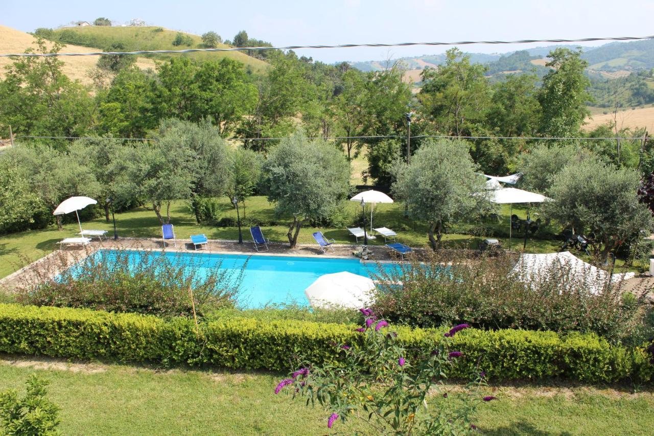 فيلا Agriturismo La Solagna Montebello di Bertona المظهر الخارجي الصورة